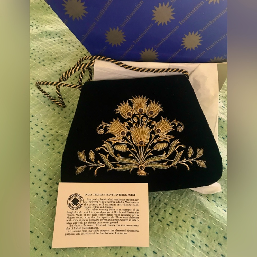 NIB India textile velvet evening purse w/stones & metallic Smithsonian Institute